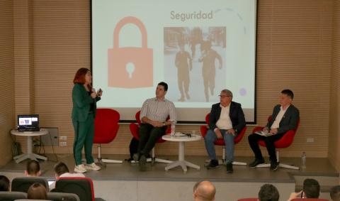 En UNAULA se realizó el conversatorio: Universidades Privadas y Plan Nacional de Desarroll