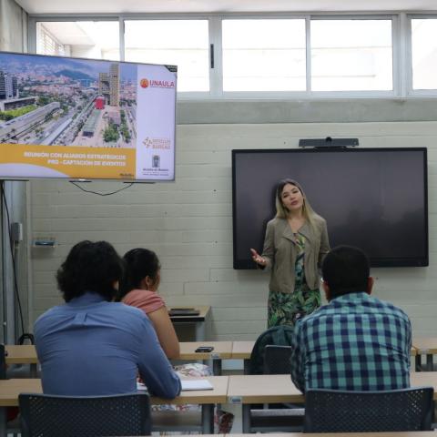 UNAULA y el Bureau de Medellín fortalecen lazos para potenciar oportunidades académicas