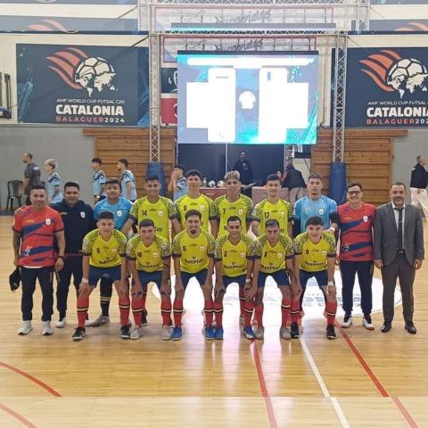 UNAULA Celebra título, de uno de nuestros egresados, en el Mundial de Fútbol de Salón