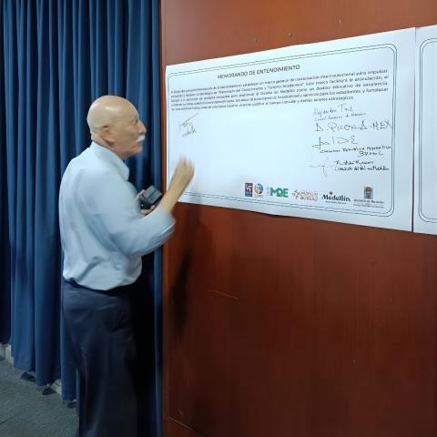 Rector Medellín, destino turístico y sostenible