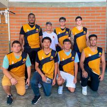 Entrega de Uniformes al Equipo de Baloncesto de UNAULA